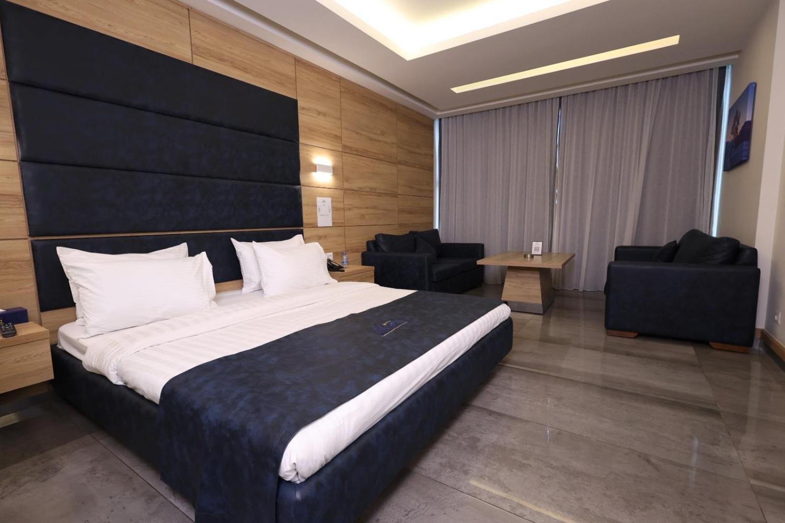 Ibiza Hotel Jounieh Ngoại thất bức ảnh