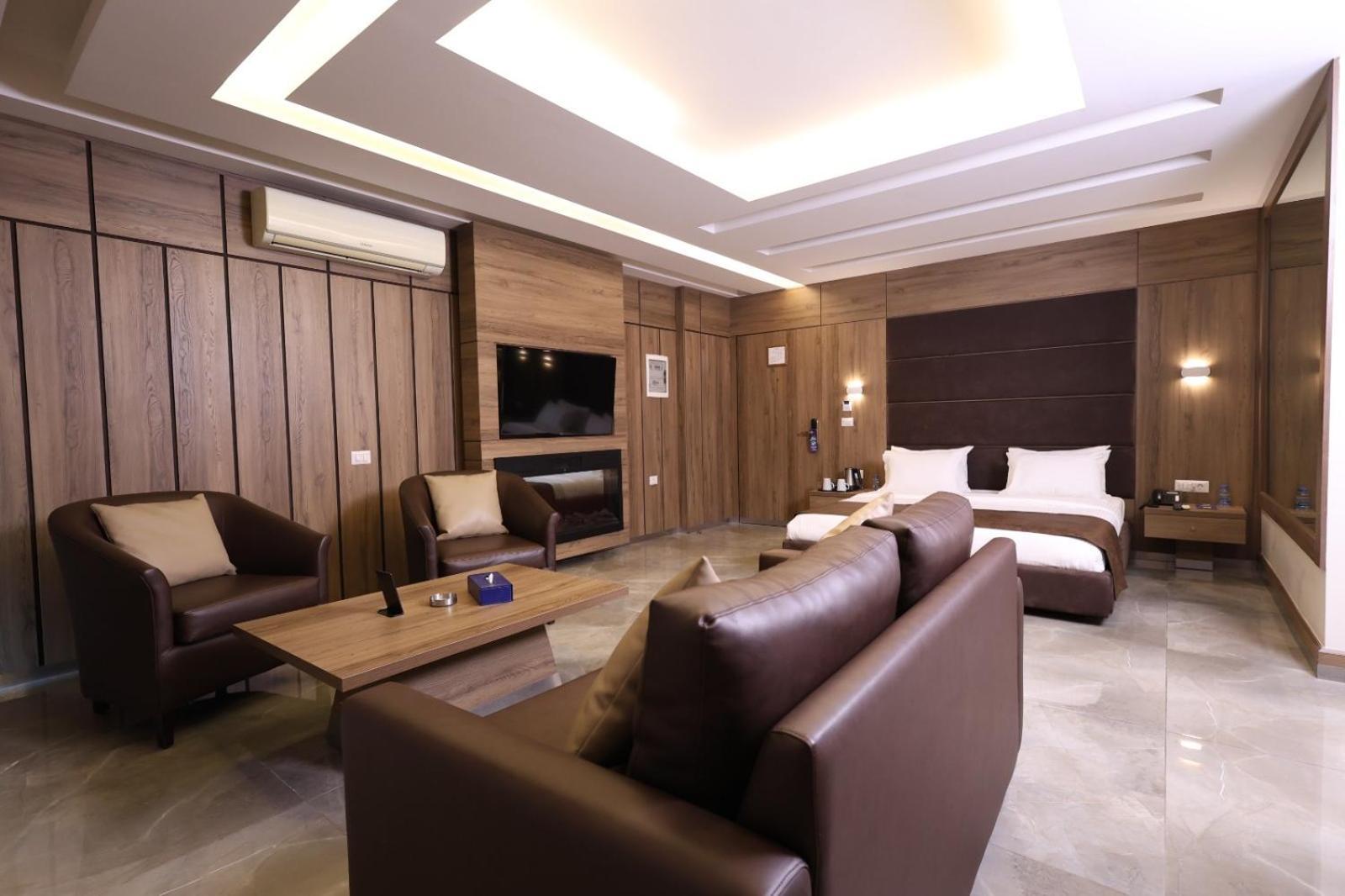 Ibiza Hotel Jounieh Ngoại thất bức ảnh