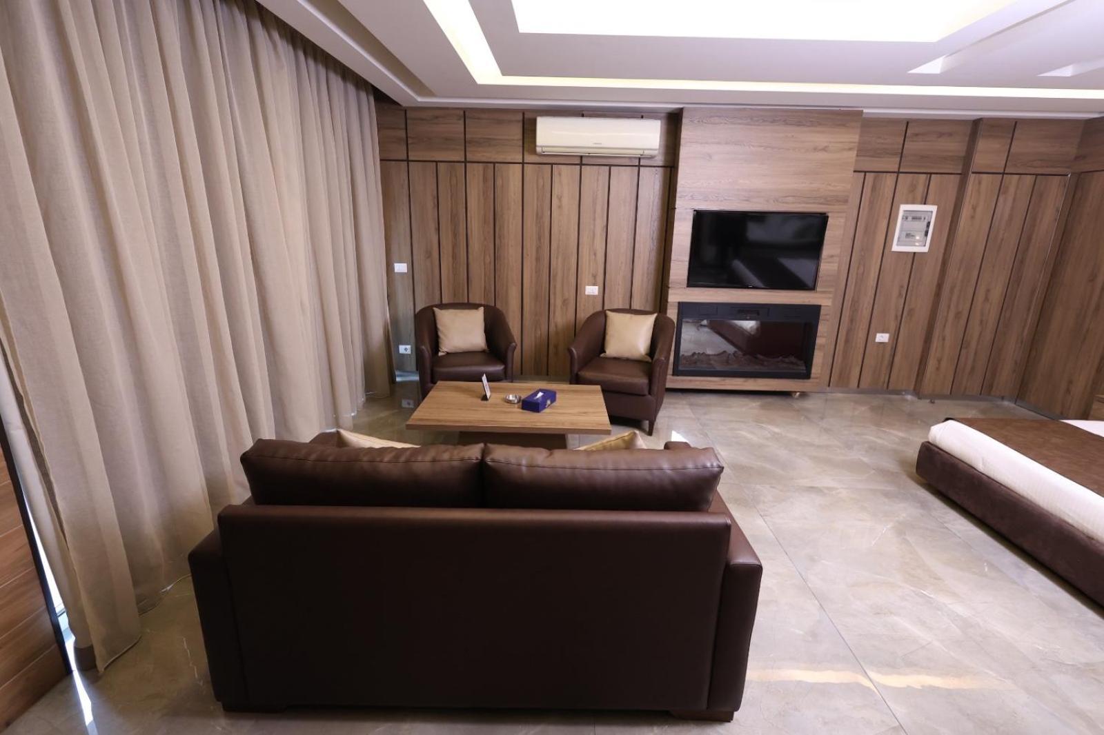 Ibiza Hotel Jounieh Ngoại thất bức ảnh