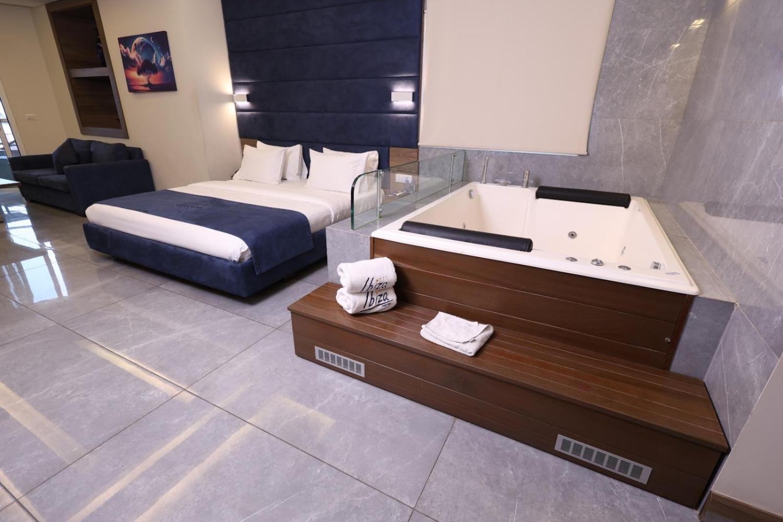 Ibiza Hotel Jounieh Ngoại thất bức ảnh