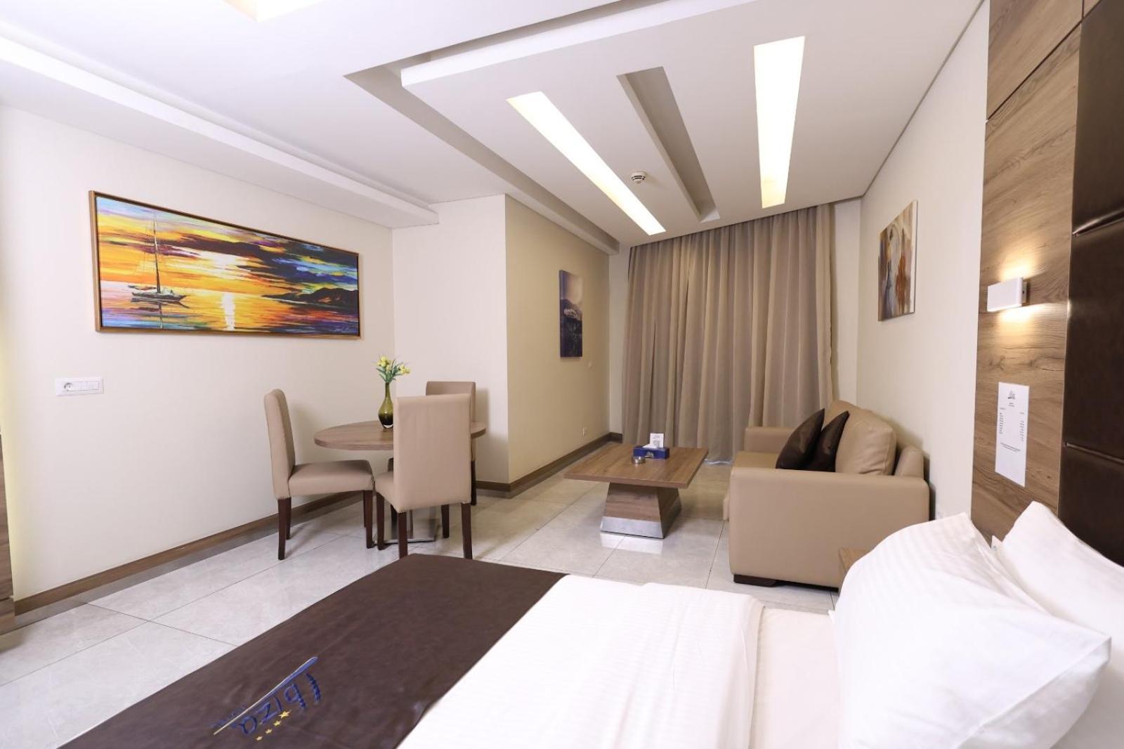 Ibiza Hotel Jounieh Ngoại thất bức ảnh