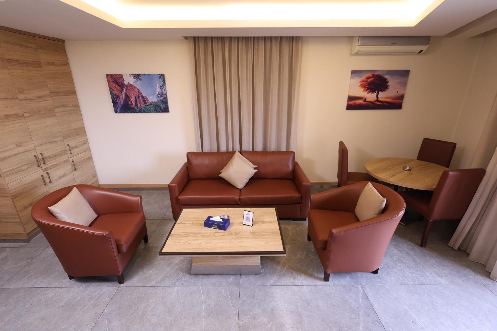 Ibiza Hotel Jounieh Ngoại thất bức ảnh